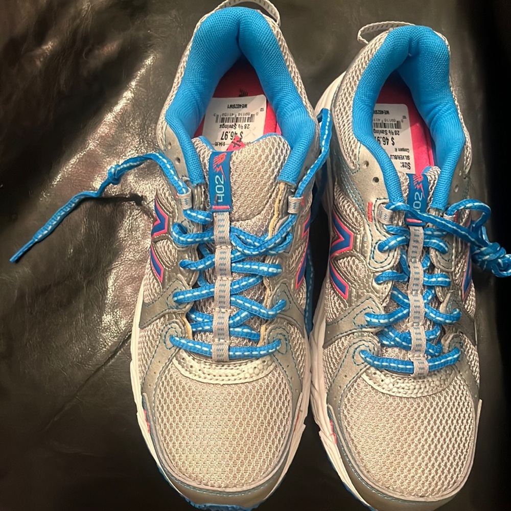New balance women’s sneakers